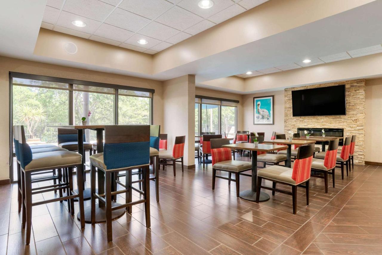 Comfort Capitol - Area 3* Tallahassee